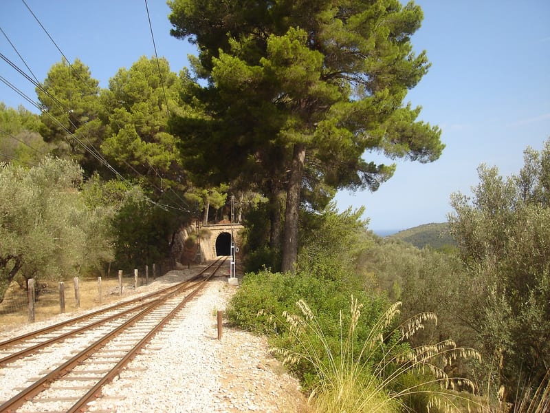 Historic Sóller railway through the Mallorca mountains